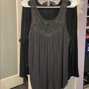 Dark grey American Eagle short sleeve soft tee